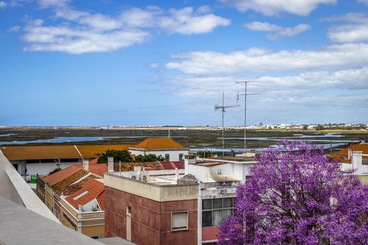 Roots Hotel Faro Bagian luar foto